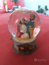 Palla di neve natività vintage