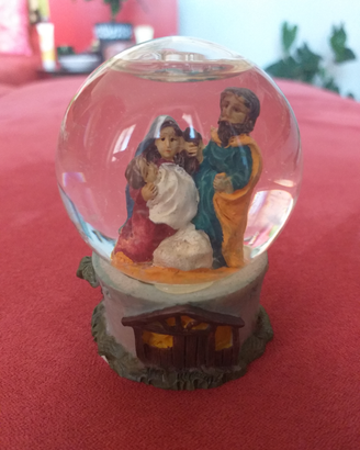 Palla di neve natività vintage