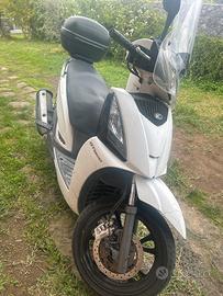 Kymco 300