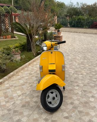 Vespa LML 151