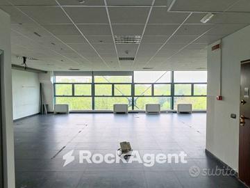 UFFICIO (C/3) OPEN SPACE CON VISTA PARCO