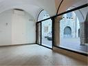 spazio-commerciale-in-centro-storico