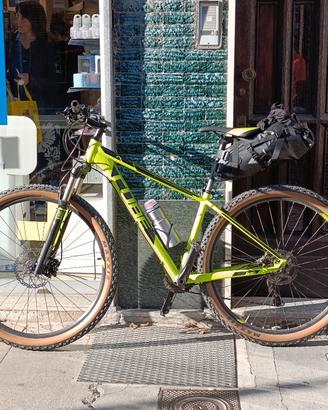 MTB da 29 CUBE attention sl