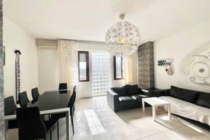 Villa di 200 m² con più di 5 locali e box auto dop