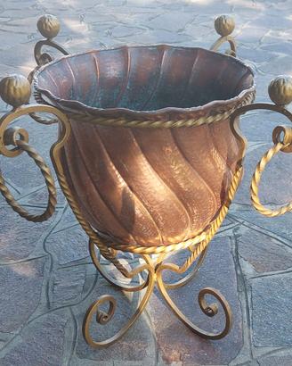 Vaso portafiori  in rame