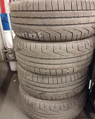 4 PNEUMATICI INVERNALI PIRELLI 245/40/20