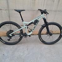 Mtb FOCUS Jam 6.8 (grigio chiaro)