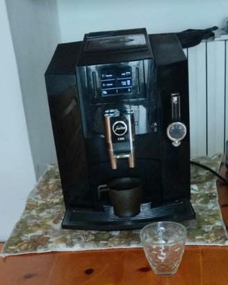 macchina caffè Jura Il prezzo finale è di 150 €.