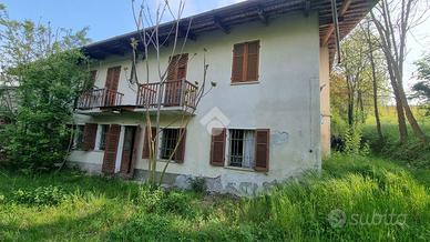 CASA SEMINDIPENDENTE A GASSINO TORINESE