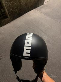 Casco momodesign
