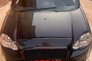 Giulia vende minicar