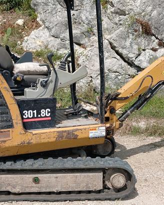 Miniescavatore 18 q. cat  301.8