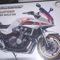 Fujimi 1/12 HONDA CB 1300 SUPER BOLD'OR


