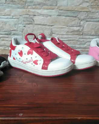 Scarpe e pantofole neonati e bambini varie marche