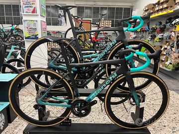 BIANCHI SPECIALISSIMA RC DURA-ACE DI2 POWER METER