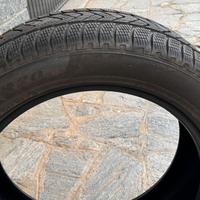 Gomme invernali con 15 000 km  max di usura