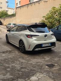 Toyota Corolla 2.0 Hybrid