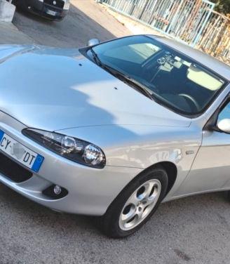 Alfa Romeo 147 jtdm 120cv "SCAMBI0 con BENZINA"