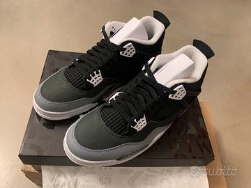 Nike Air Jordan 4 Retro Fear taglia 43