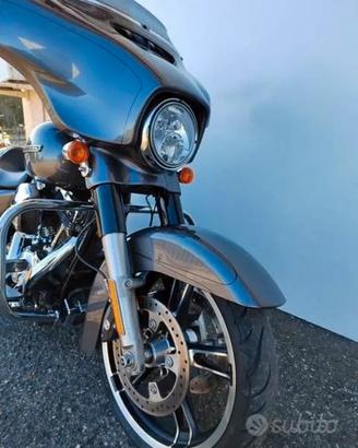 Harley Davidson Street Glide Special