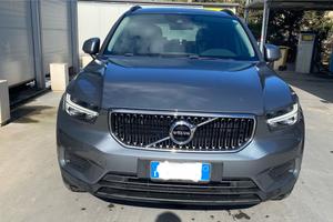 Volvo xc40 (2017-->) - 2019