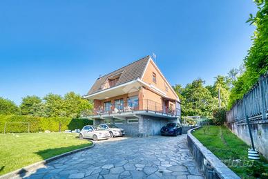 VILLA SINGOLA A REANO