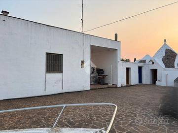 VILLA SINGOLA A MARTINA FRANCA
