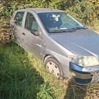 ricambi  fiat punto del 2004