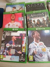 14 dischetti per Xbox  più cover 