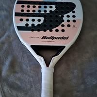 Racchetta per giocare a Padel 