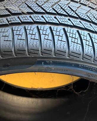 Gomme invernali Pirelli Pzero Porsche R21 panamera