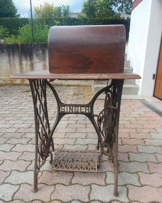 Macchina da cucire Singer del 1904