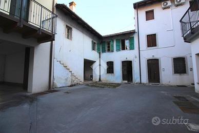 4 LOCALI A FAEDIS