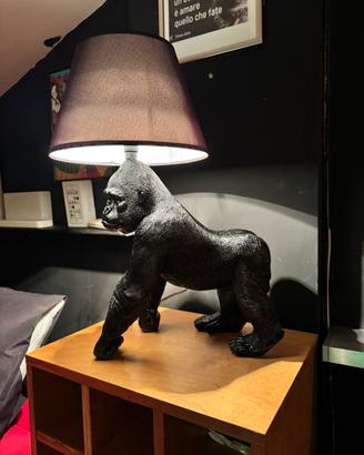 Lampada da tavolo gorillaz nero con paralume