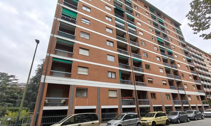 Vendita Ampio Quadrilocale in zona Pozzo Strada