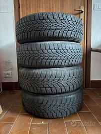 Gomme invernali con cerchi