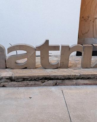 lettere scatolate in acciaio inox retroilluminate