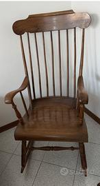 Sedia a dondolo vintage