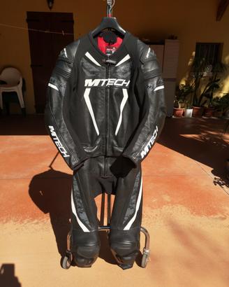 tuta moto 48 divisibile mtech come NUOVA in pelle