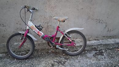 bicicletta per bambini/a