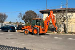 P51 Terna Hitachi FB100 con telescopico e mordente