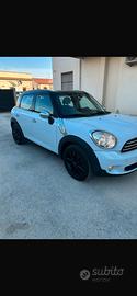 MINI COUNTRYMAN AUTOMATICA