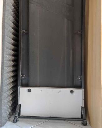 Tapis roulant richiudibile salva spazio pedana