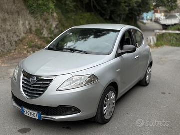 Lancia Ypsilon 1.2 69 CV 5 porte GPL 2014 euro6