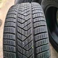 PNEUMATICI INVERNALI USATI 255/55 R19 111V PIRELL