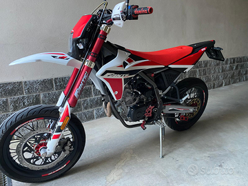 Fantic Motor Motard 125