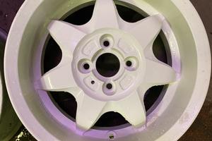 4 cerchi MOMO 7 x 15 et 27