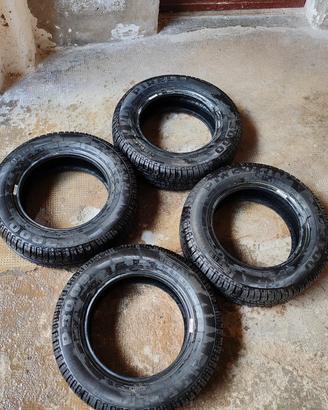 4 Gomme Pirelli p3000 155/70 r.12 nuove 