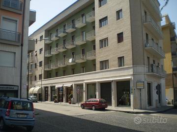 Trilocale arredato zona centro