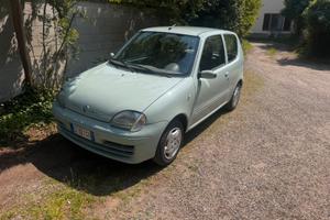 Fia 600 2005